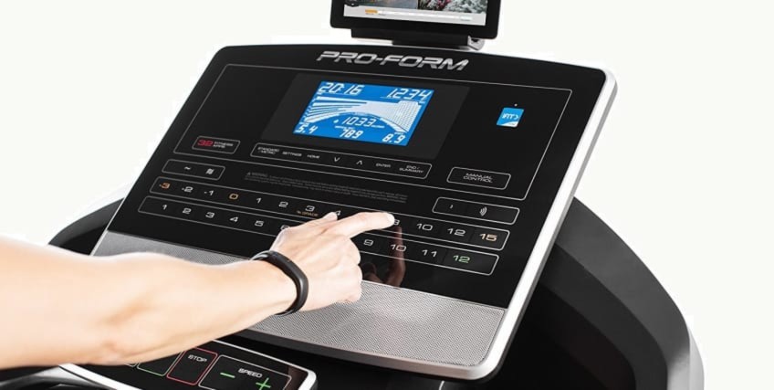 Preset Programs And Incline And Decline Settings Are Easy To Use On The ProForm 2000 Treadmill In This Review
